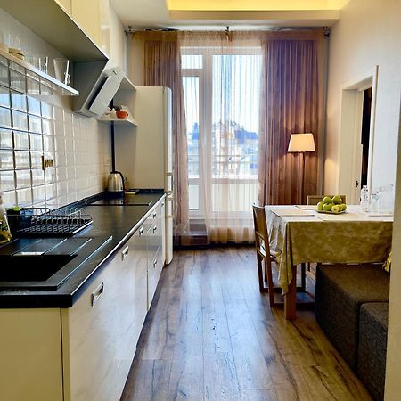Апартаменты Ясная Поляна Odesa Exterior foto